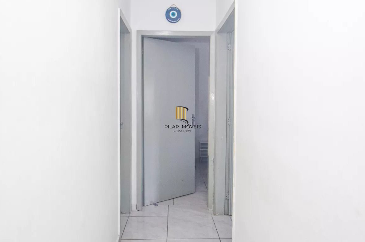 Apartamento de 2 dormitórios e *vaga no bairro Cavalhada