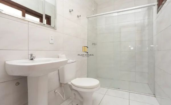 Prédio comercial no bairro Vila Jardim com 550m²