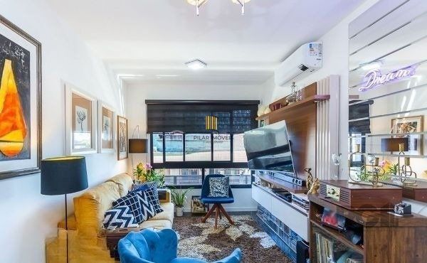 Apartamento no bairro Azenha 1 dormitório 1 vaga - Azenha