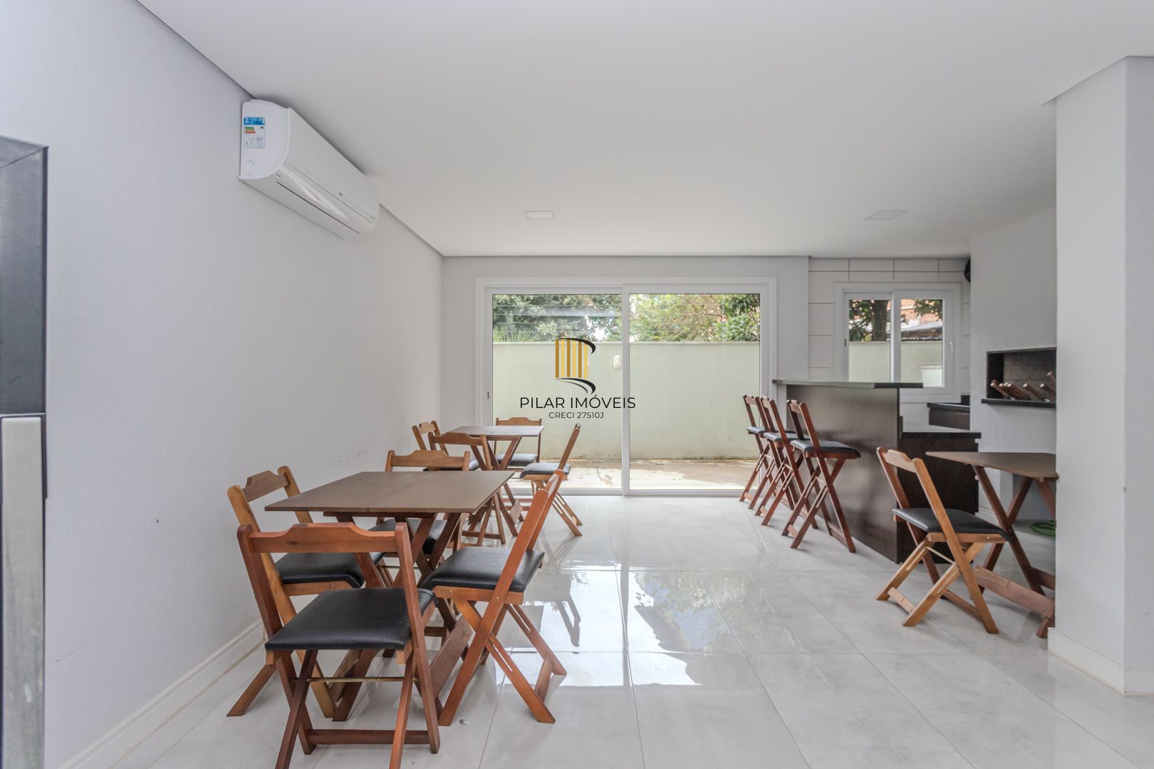 Apartamento NOVO no Menino Deus de 3 dormitórios e 2 vagas