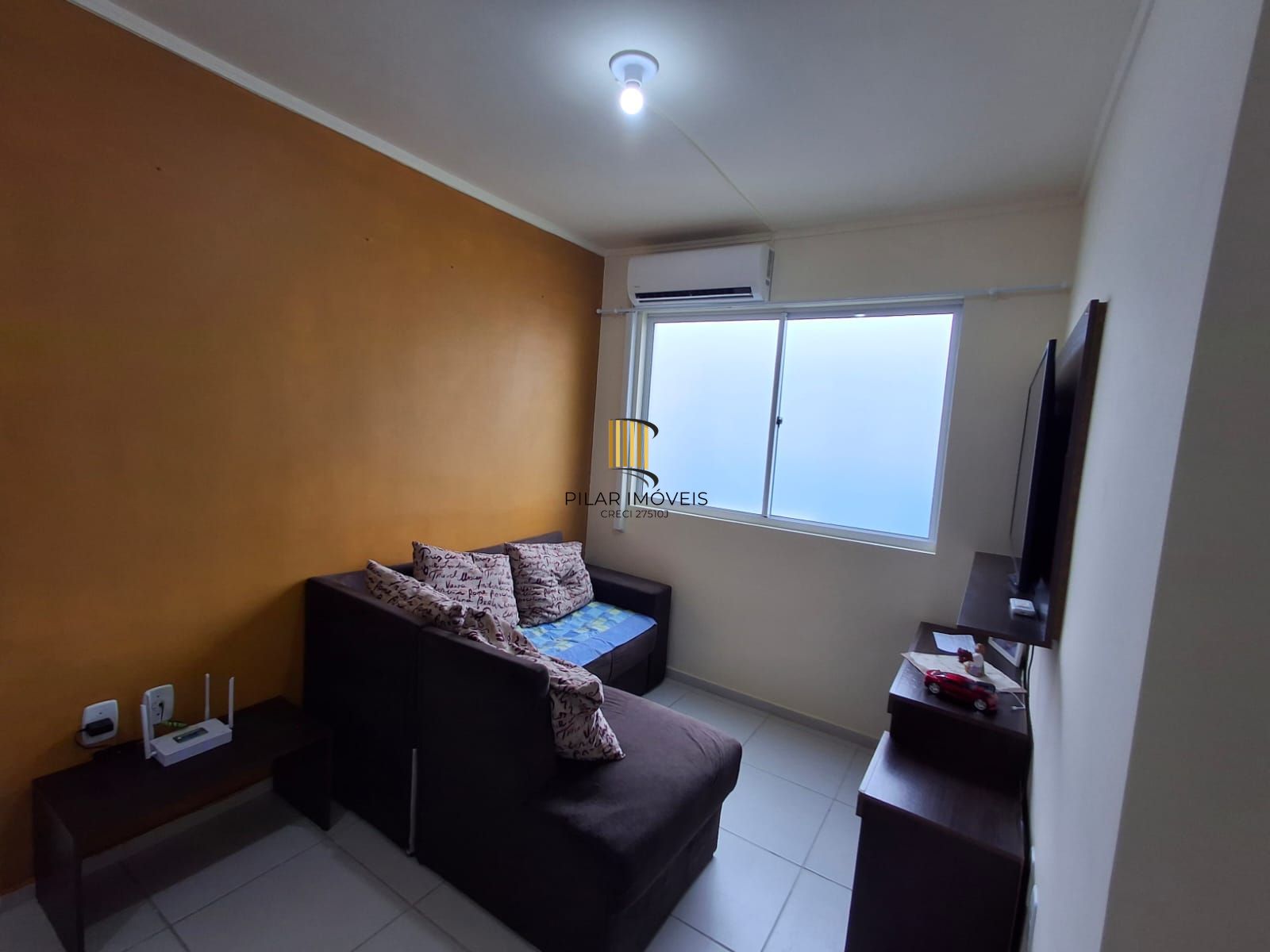 Apartamento 02 dormit com vaga fixa, no bairro Chapéu do Sol, em Porto Alegre - Pilar Imóveis