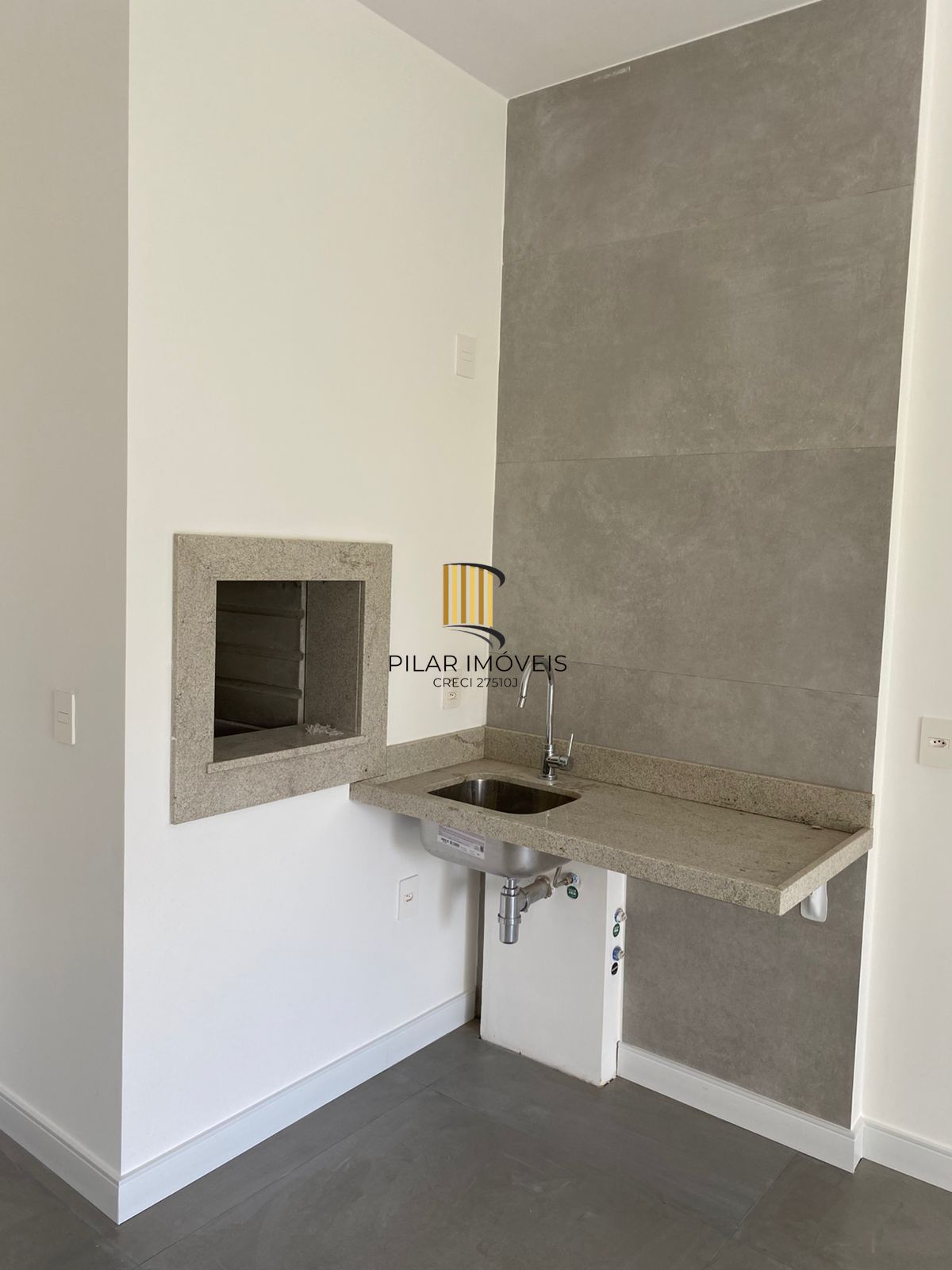 Apartamento 1 dormitório no bairro Praia de Belas