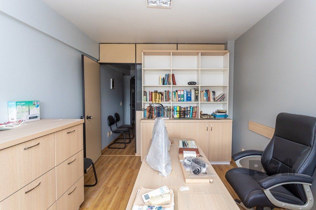 Sala comercial no Menino Deus