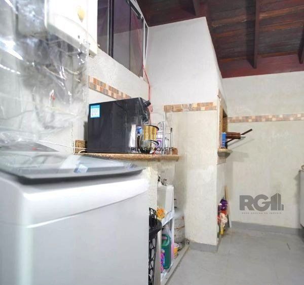 Casa em condomínio no sarandi de 3 dormitórios e vaga