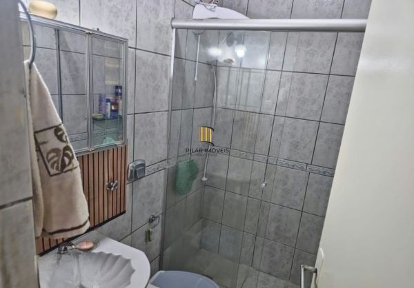 Casa sobrado no Passo D'areia de 3 dormitórios e vaga