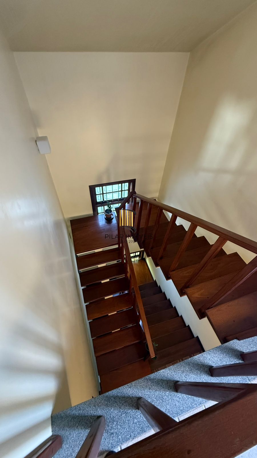 Casa 3 dormitórios no bairro Ipanema