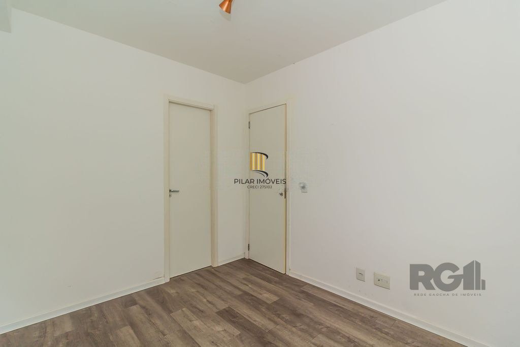 Apartamento 2 dormitórios no bairro Farrapos