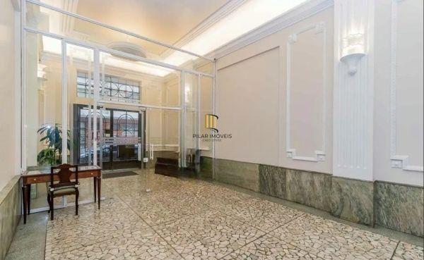 Apartamento 2 dormitórios no bairro Floresta