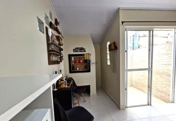 Casa em Condomínio no Humaitá de 2 dormitórios vaga e infra