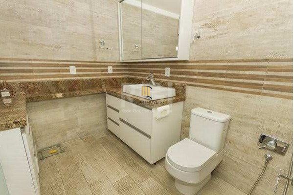 Apartamento para Venda - 202.06m², 3 dormitórios, sendo 1 suites, 1 vaga - Centro Histórico