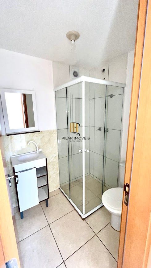 Apartamento no Porto Cruzeiro de 2 dormitórios vaga e infra DESOCUPADO