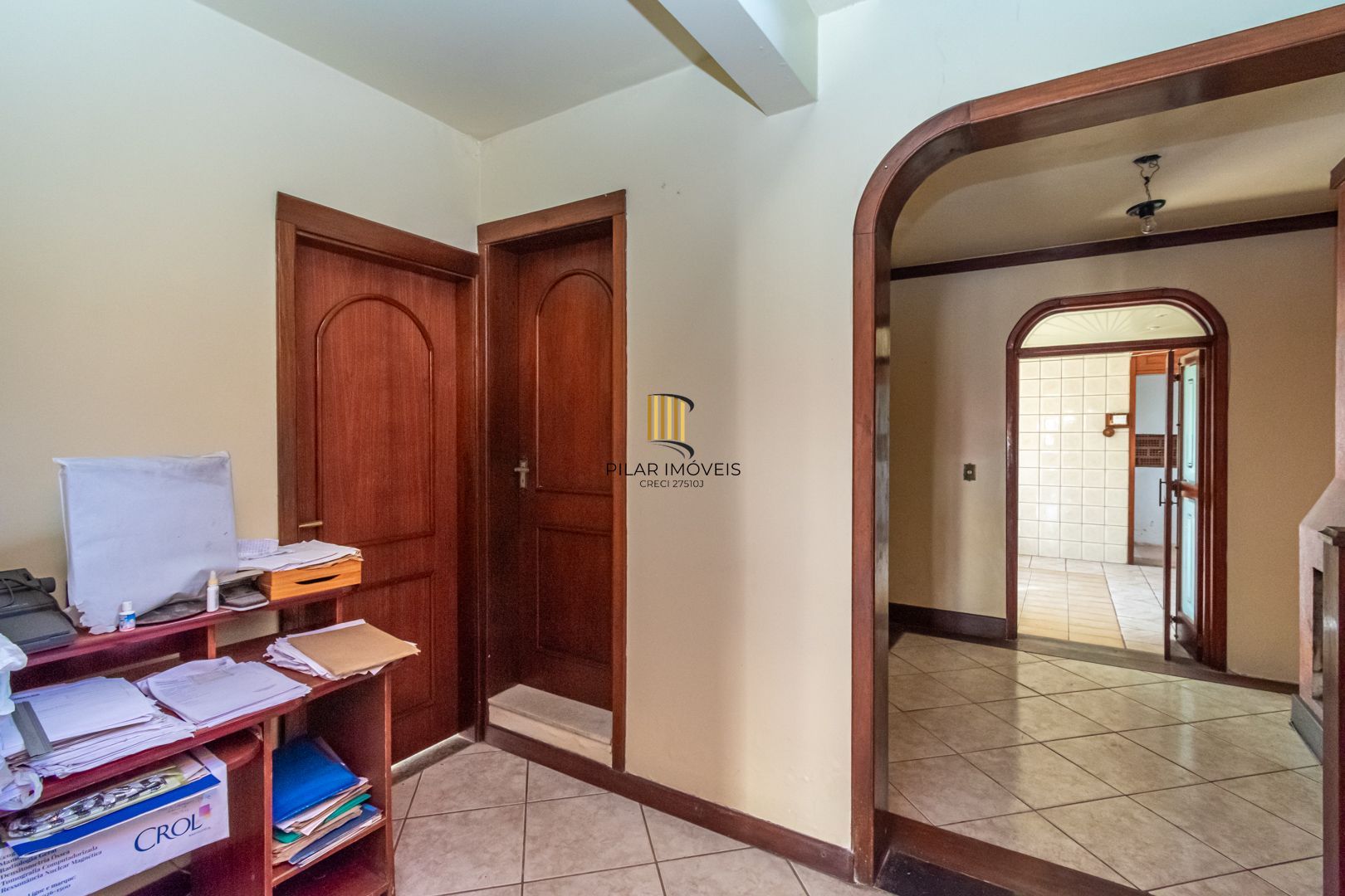 Casa 5 dormitórios no bairro Jardim Sabará