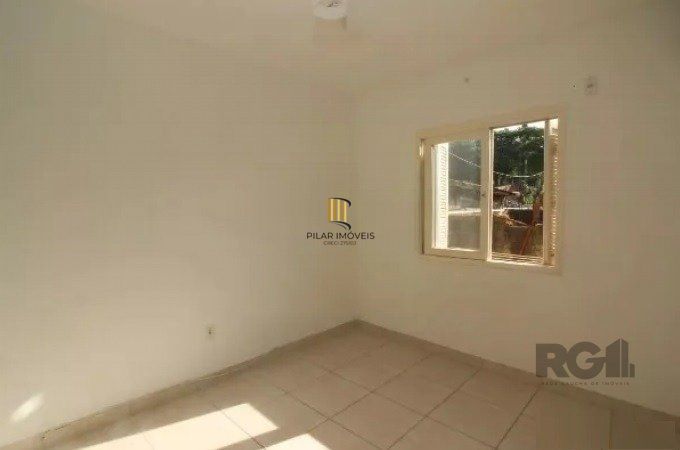 Casa em condomínio de 3 dormitórios e vaga no Partenon