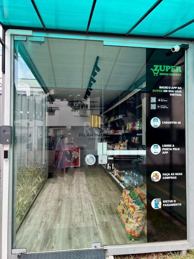 Apartamento no Condomínio Park Plaza de 2 dormitórios e vaga