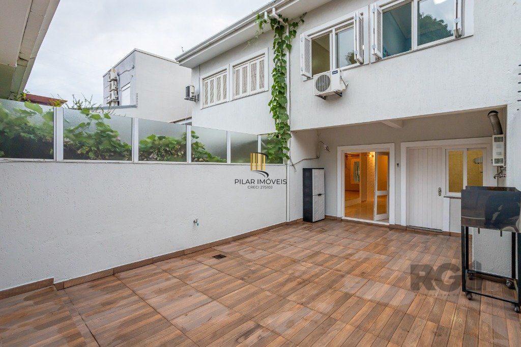 Casa sobrado no Sarandi Ecoville de 3 dormitórios e 3 vagas