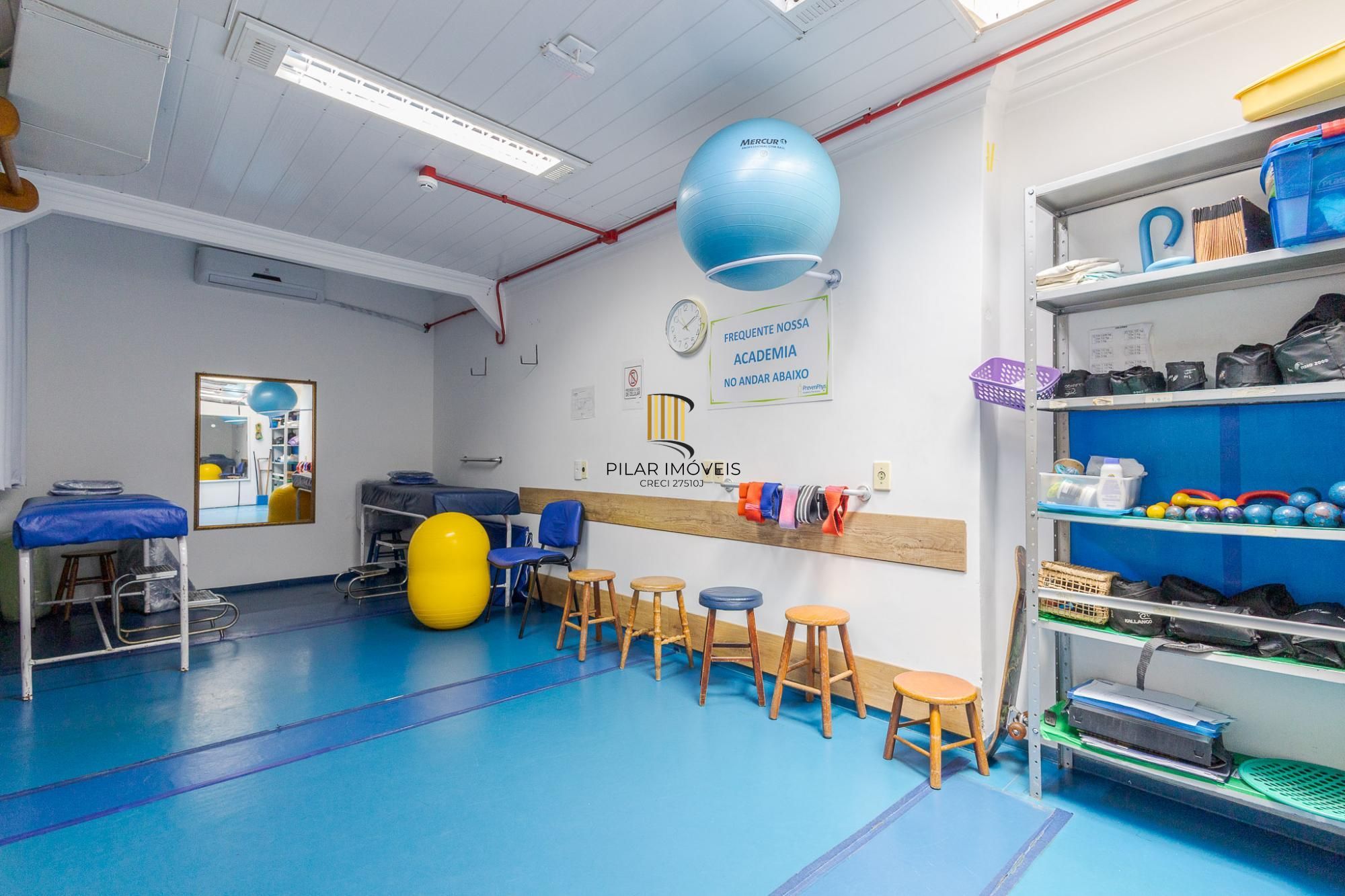 Prédio Comercial no bairro Rio Branco com 912m²