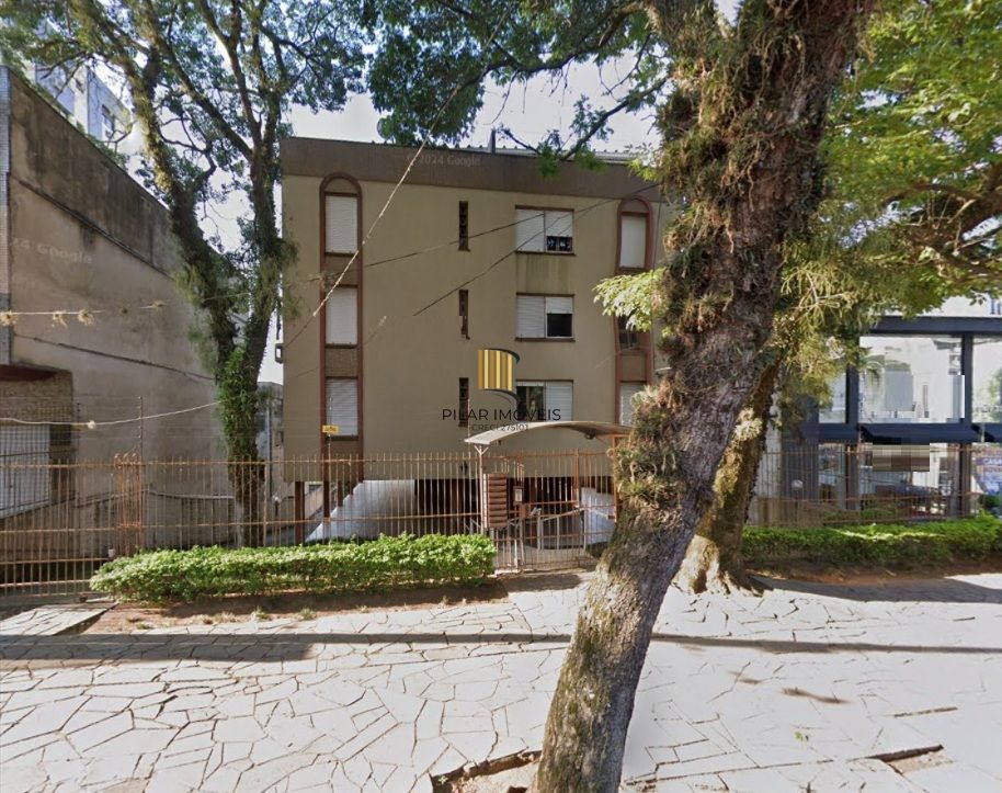Cobertura no bairro Higienópolis de 3 dormitórios e 2 vagas