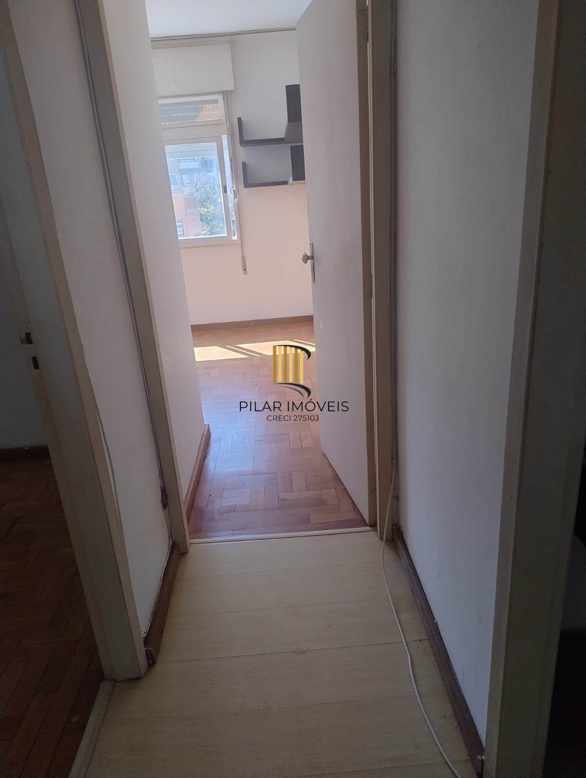 APTO DE 03 DORMOTÓRIOS SACADA. COM ELEVADOR . NO BOM - FIM RIO BRANCO