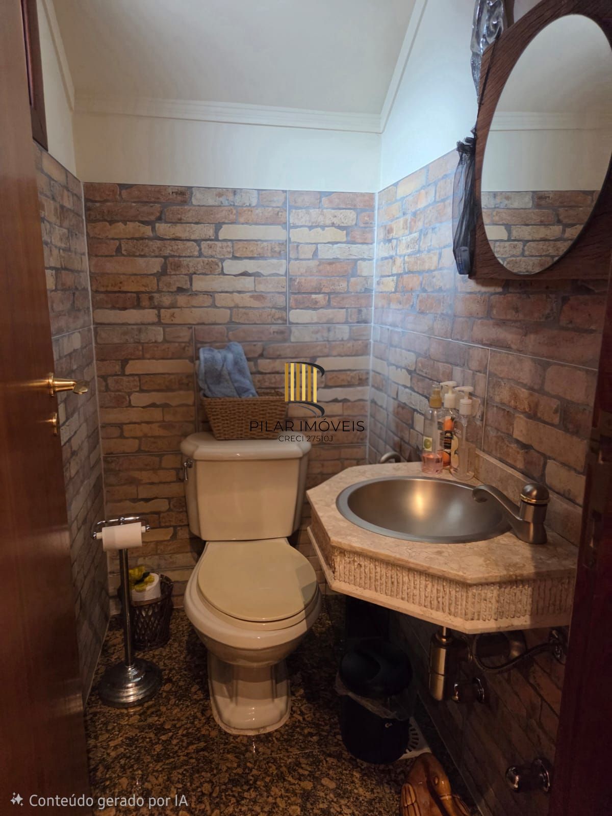 Casa de Condomínio 5 dormitórios no bairro Três Figueiras