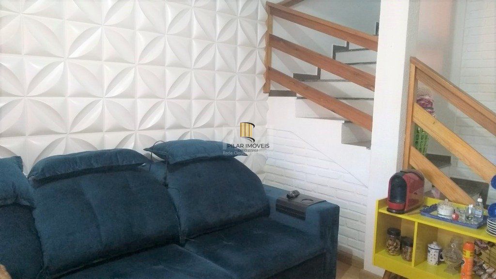 Casa no Centro de Gravatai de 2 dormitórios e vaga