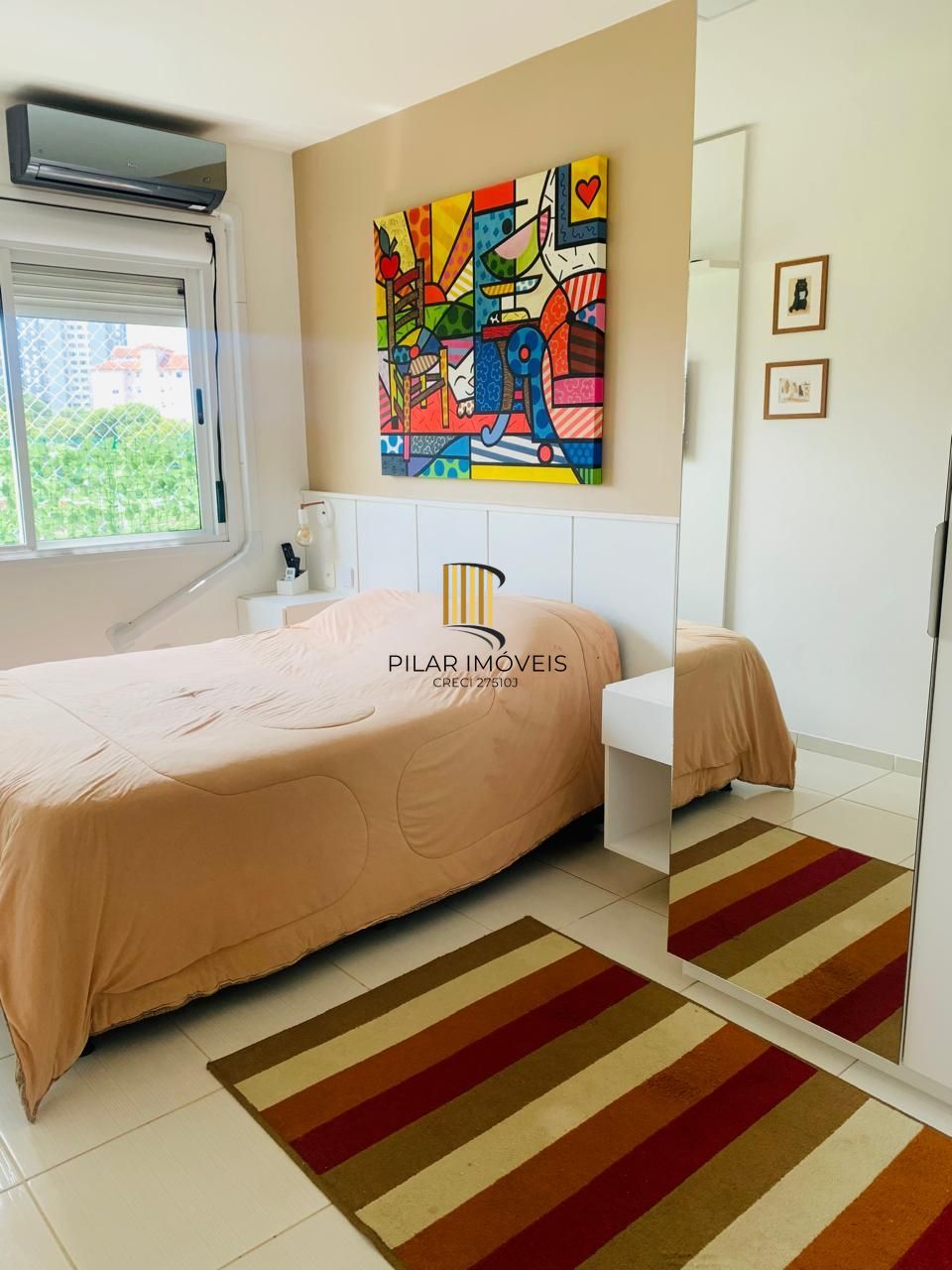 Apartamento no bairro Camaquã de 2 dormitórios vaga e infra