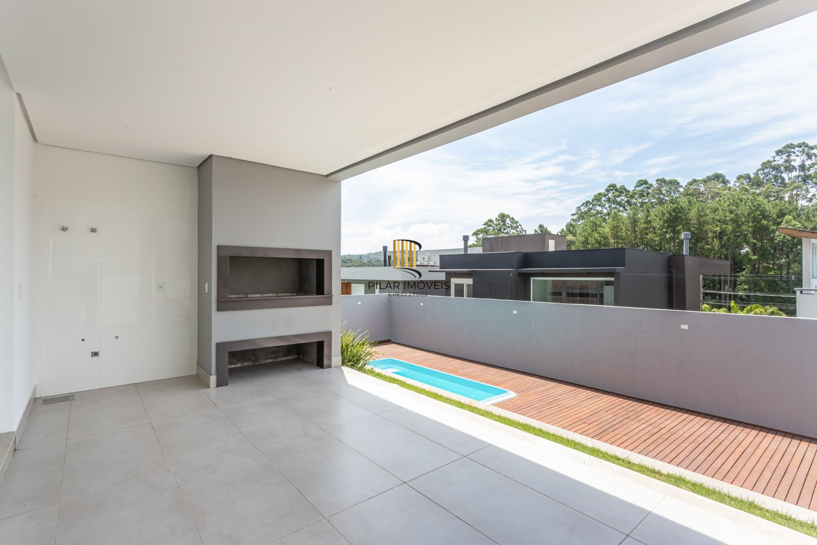 Casa de Condomínio 4 dormitórios no bairro Vila Nova