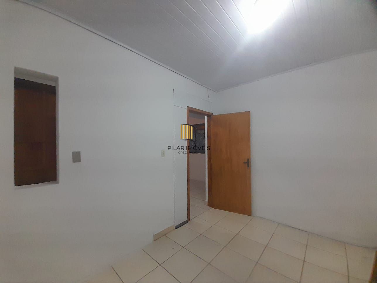 Casa 4 dormitórios no bairro Jardim Algarve