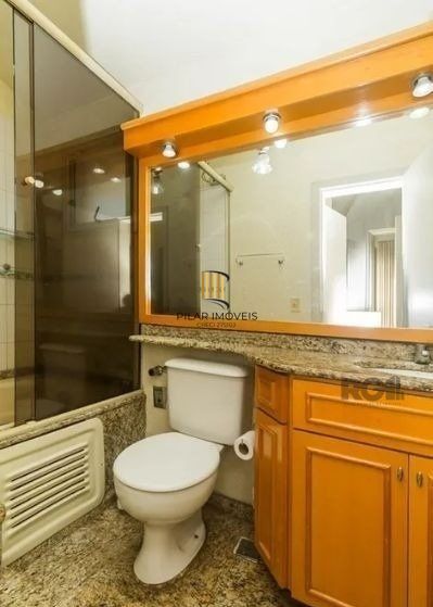 Casa condomínio no Humaitá de 3 dormitórios e vaga DESOCUPADA