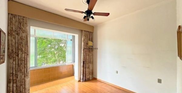 Apartamento de 2 dormitórios no bairro Navegantes DESOCUPADO
