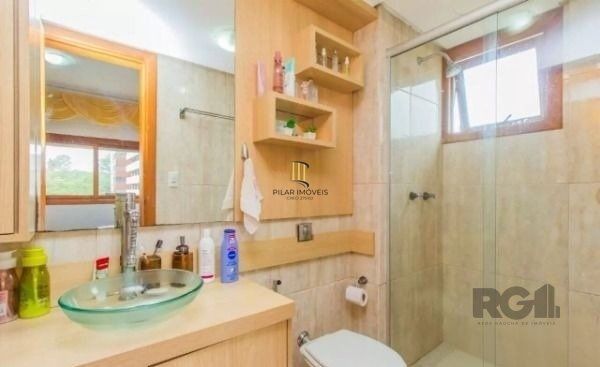Apartamento com 3 dormitórios sendo 1 suíte à venda, 108 m²
