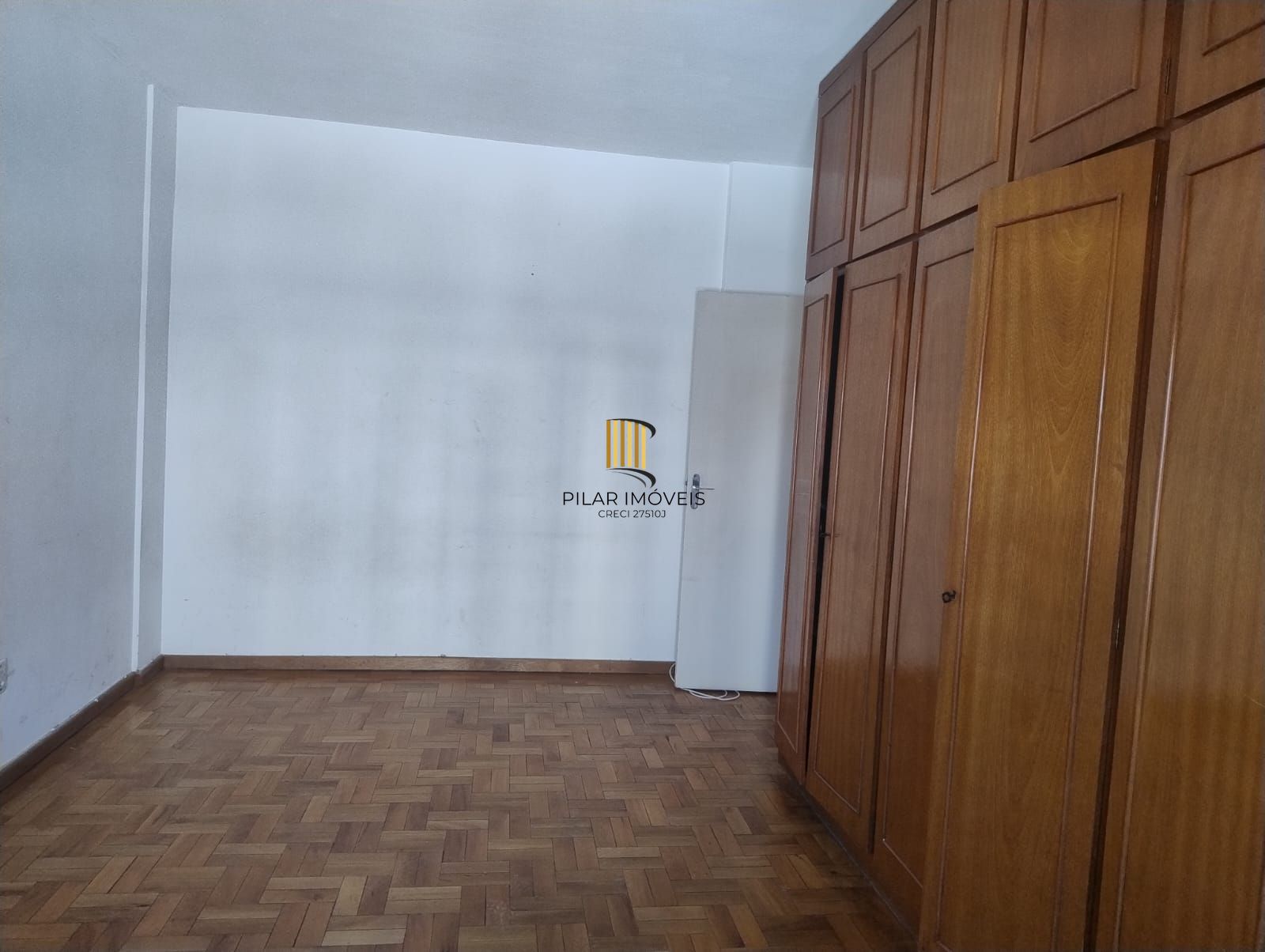 APTO DE 03 DORMOTÓRIOS SACADA. COM ELEVADOR . NO BOM - FIM RIO BRANCO