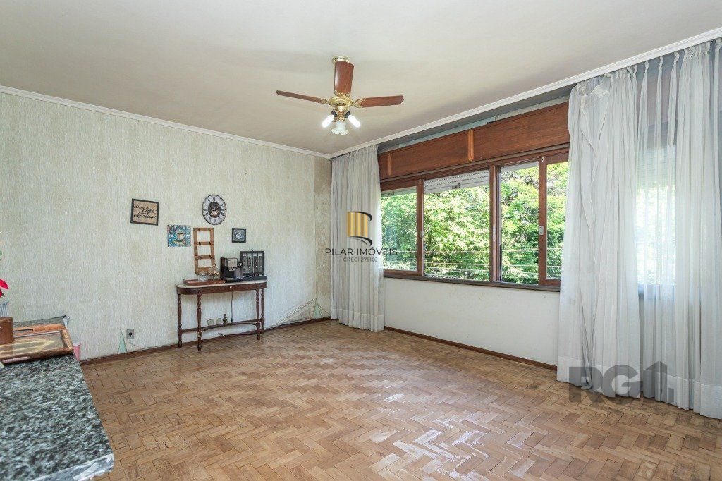 Casa 3 dormitórios no bairro Vila Ipiranga