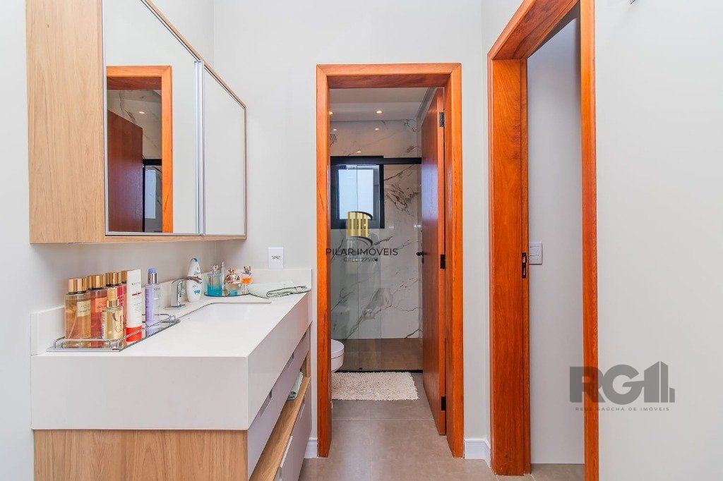 Casa Condominio 3 Dormitório(s) Bairro Sans Souci