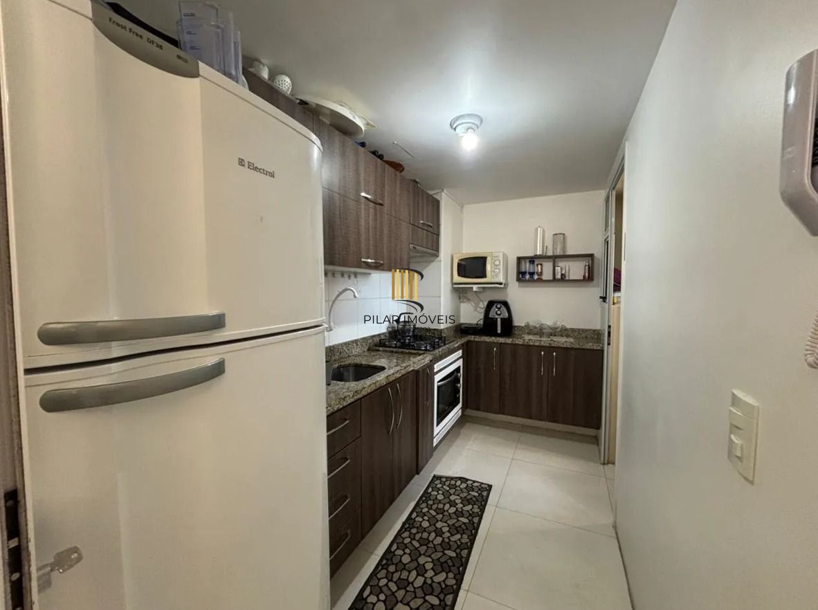 Apartamento de 2 dormitórios vaga e infra em Canoas