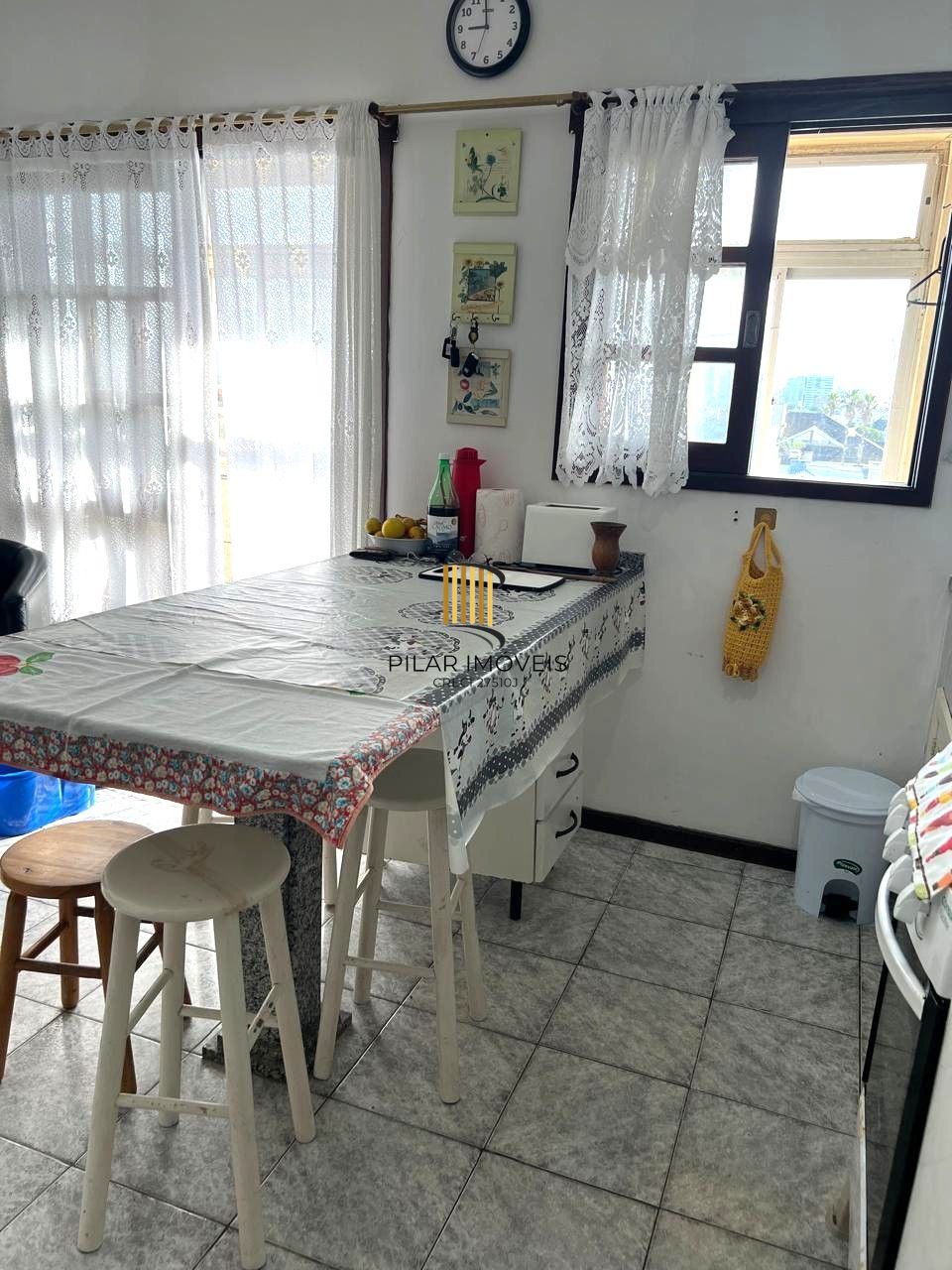 Cobertura 2 dorm. com garagem, elevador Centro de Tramandaí