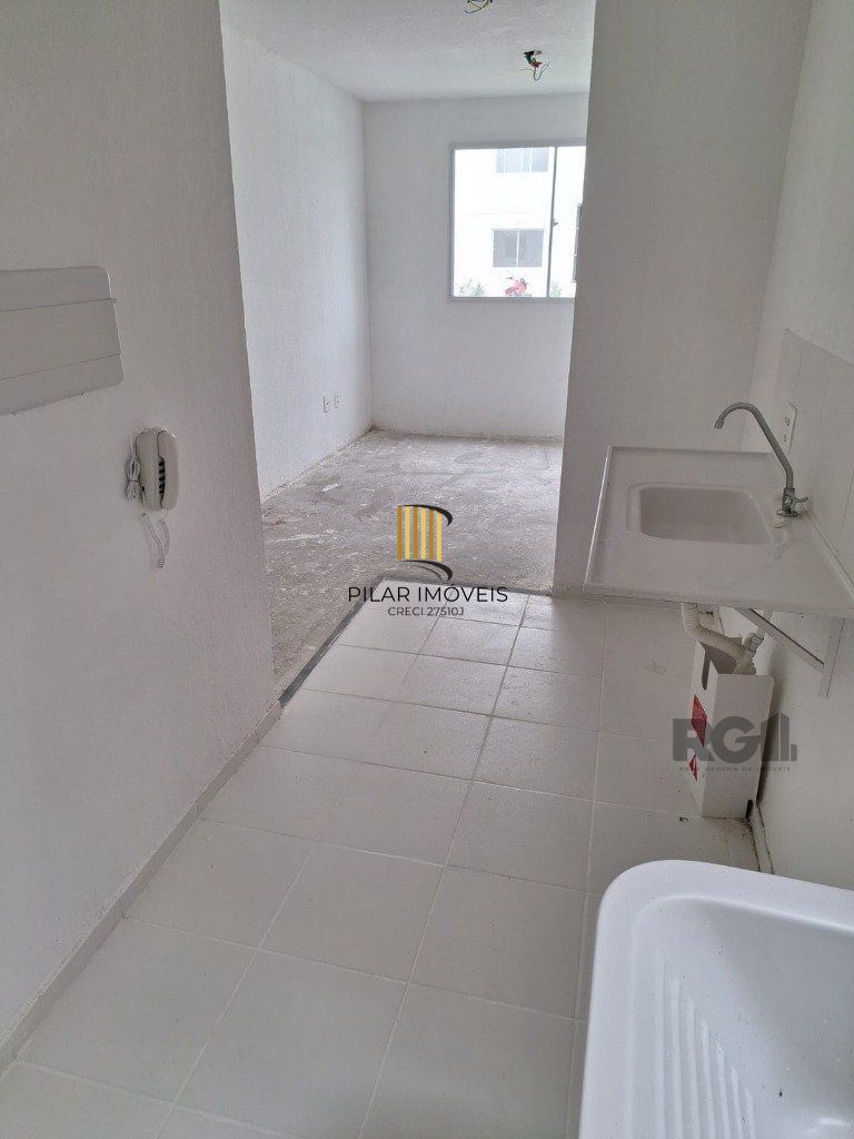 Apartamento de 02 dormitórios e 01 vaga, no bairro Rio Branco, em Canoas. - Pilar Imóveis