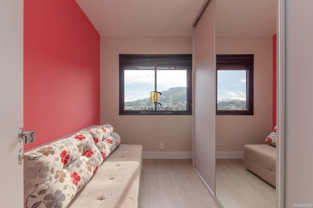 Apartamento para Venda - 66m², 2 dormitórios, sendo 1 suites, 2 vagas - Jardim Botânico