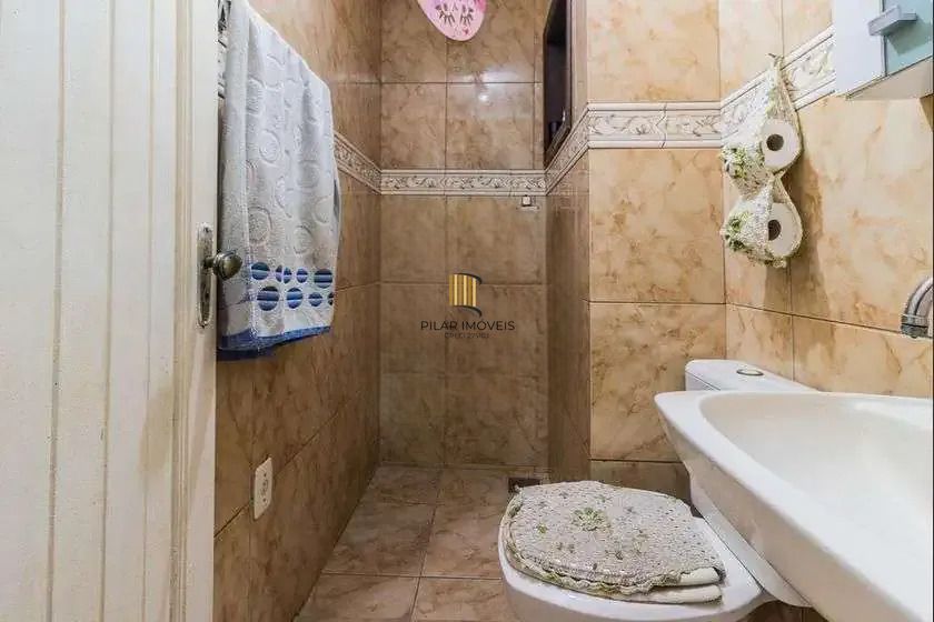 Casa 4 dormitórios no bairro Jardim Leopoldina