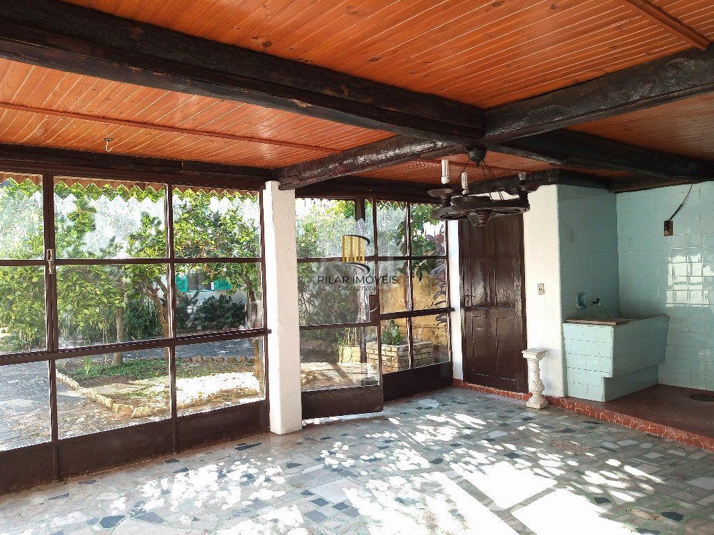 Casa para Venda - 170m², 4 dormitórios, sendo 1 suites, 2 vagas - Tristeza