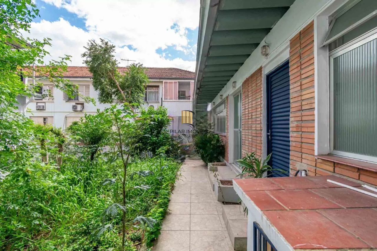 Predio Comercial com 1000m², 5 vagas, no bairro Higienópolis em Porto Alegre para Alugar