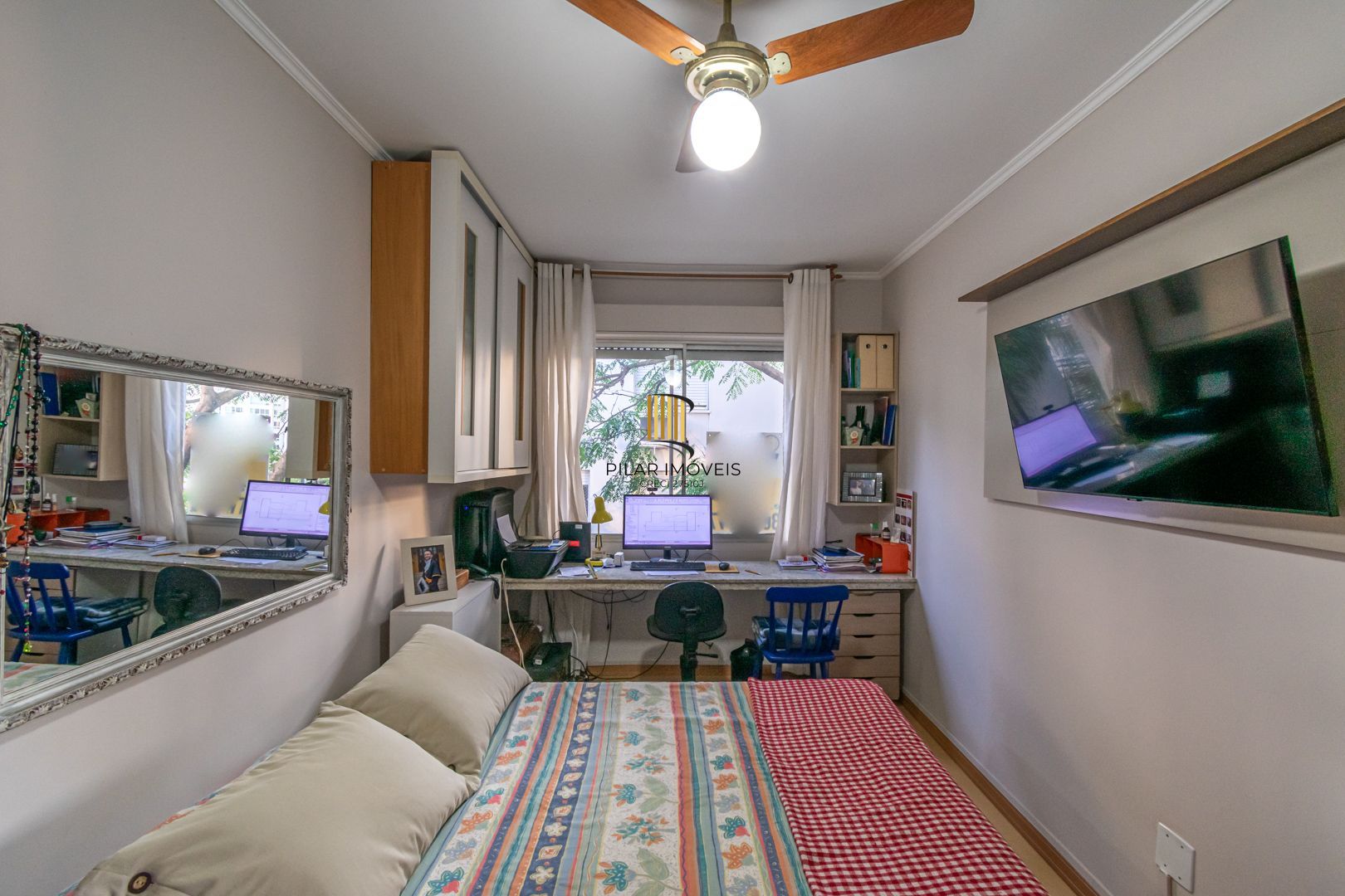 Apartamento no Passo D'areia de 3 dormitórios vaga e infra
