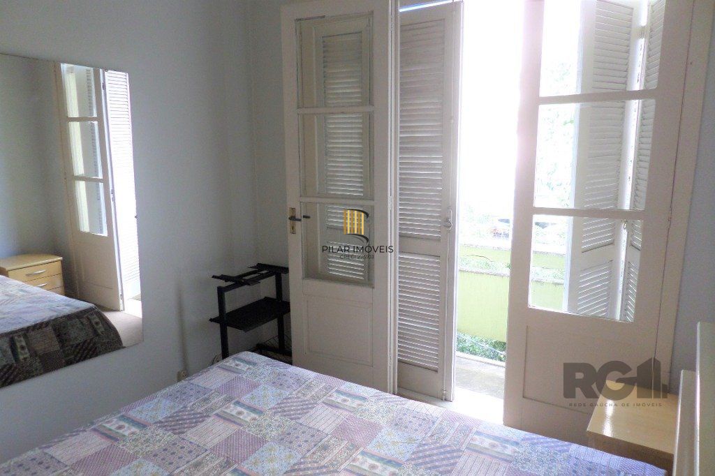 Apartamento no bairro Rio Branco de 2 dormitórios desocupado