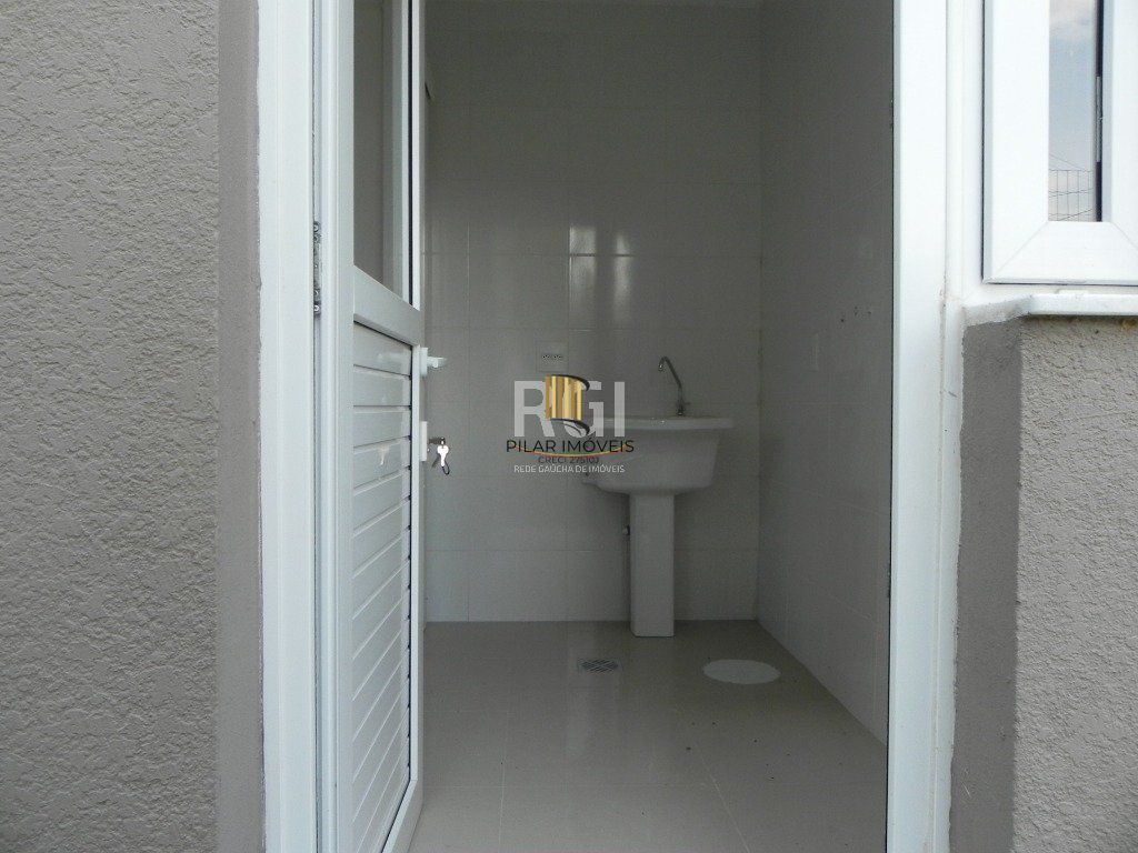 Sobrado para Venda - 97.56m², 3 dormitórios, sendo 1 suites, 3 vagas - Agronomia