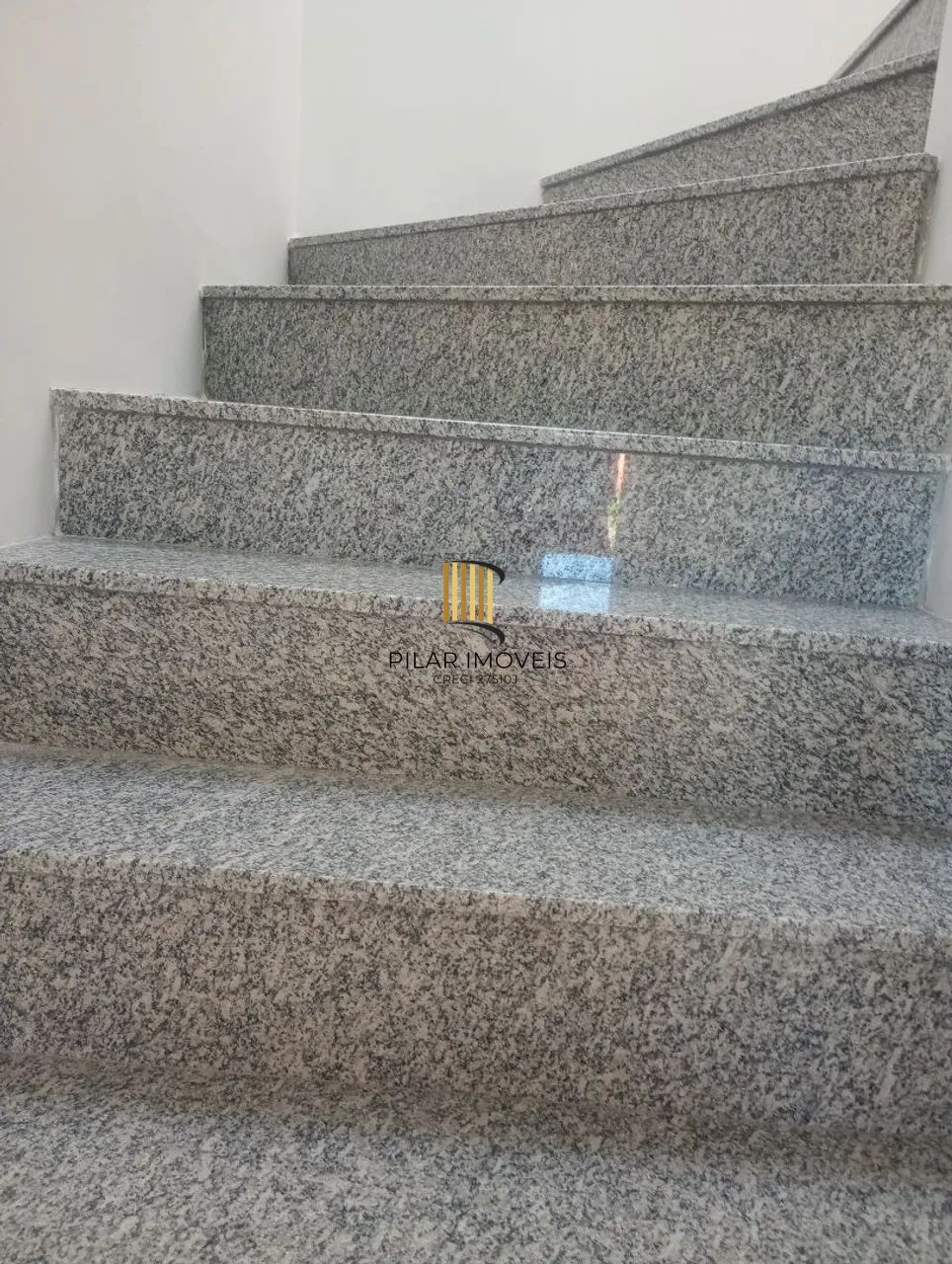 Casa 3 dormitórios no bairro Aberta dos Morros