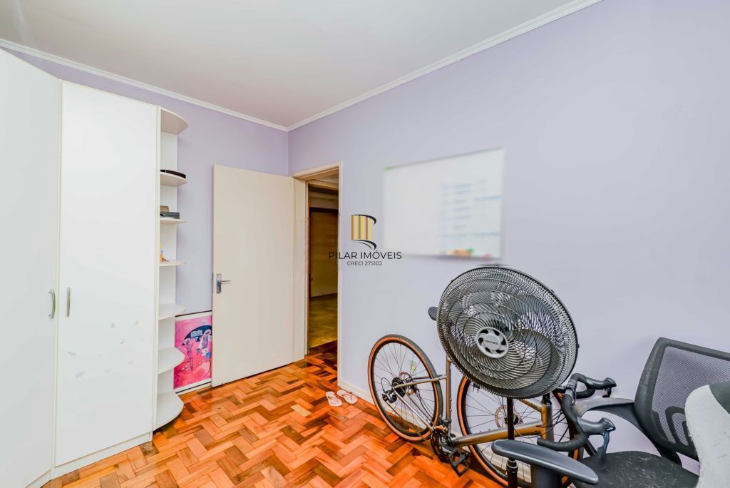 Apartamento 2 dorms, altar alto, 1 vaga de garagem coberta, à venda Rua Catumbi, Medianeira - Porto Alegre