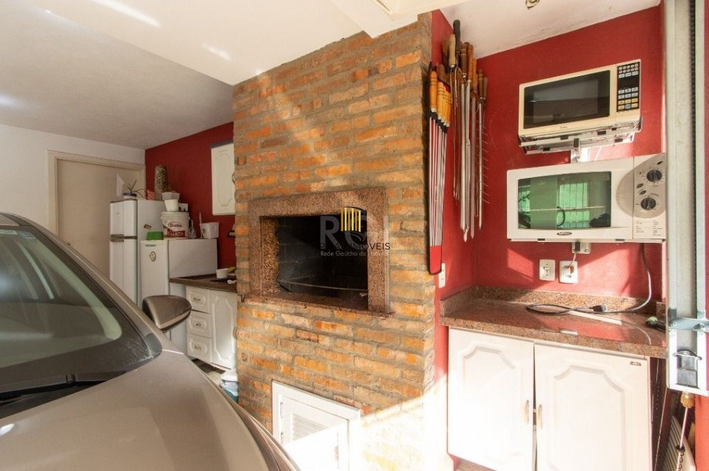 Casa 3 dormitórios no bairro Cristal