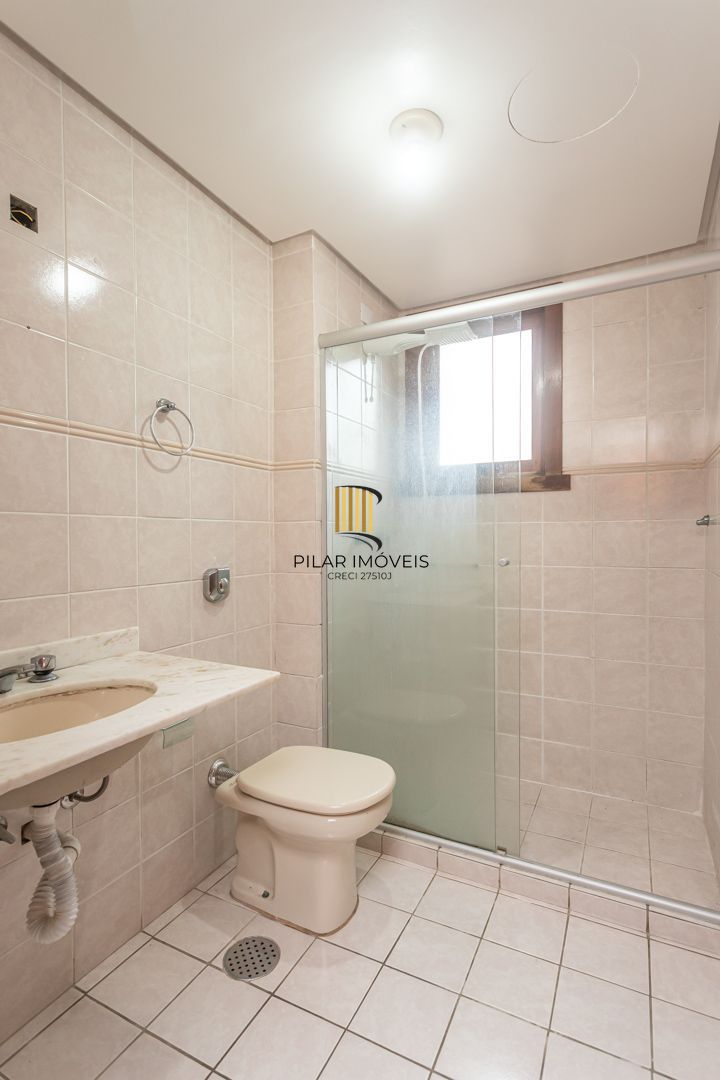 APTO DE 01 DORMITÓRIO , ELEVADOR, SACADA NA SALA E NO QUARTO, BAIRRO SANTANA