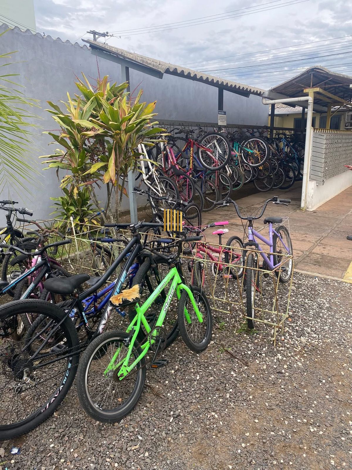 Apartamento 2 dormitórios no bairro Santa Fé