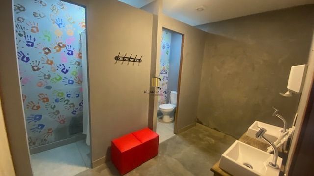 Loja 5 dormitórios no bairro Cristo Redentor