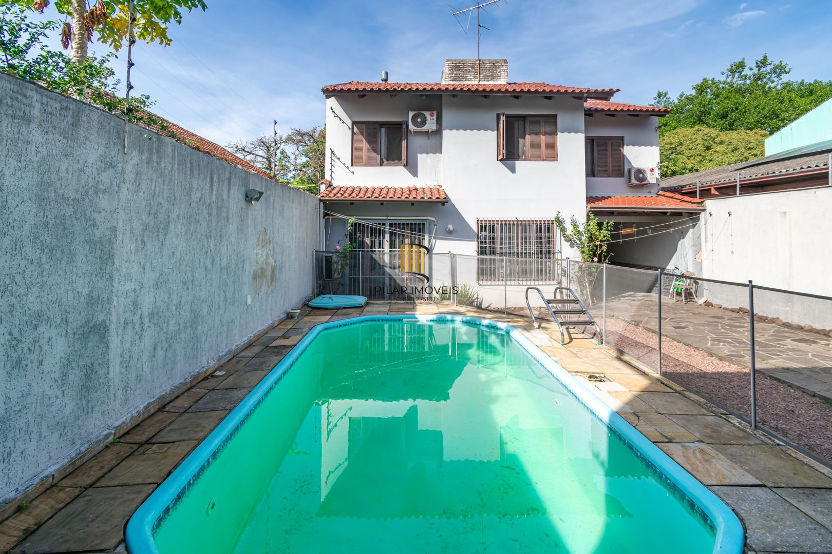 Casa 03 dormit (suíte e closet) e 4 vagas, na Vila Ipiranga, em Porto Alegre, RS